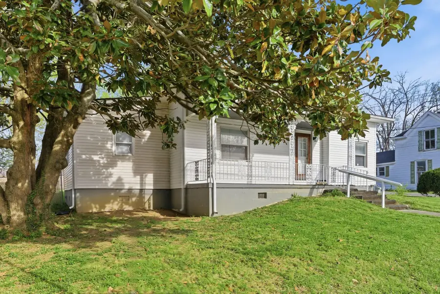 34 Hays Street, Winchester, KY 40391 - #3