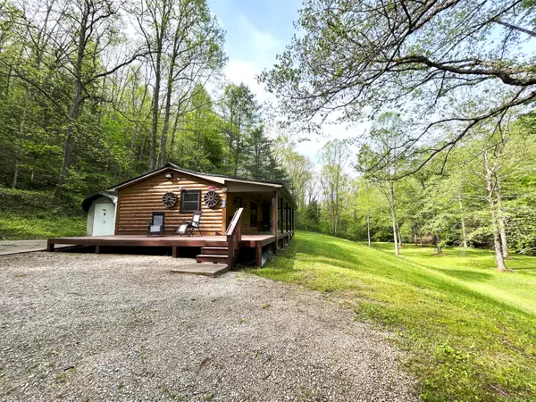 1180 Raccoon Creek Road, McKee, KY 40447