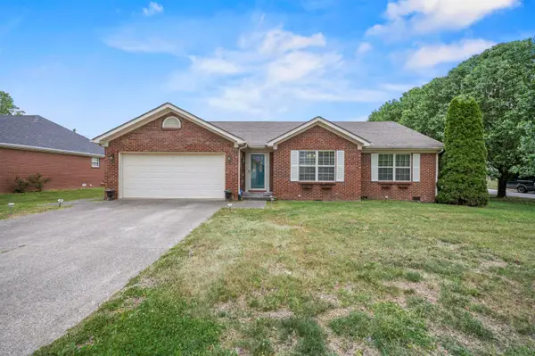 1033 J.d. Circle, Berea, KY 40403