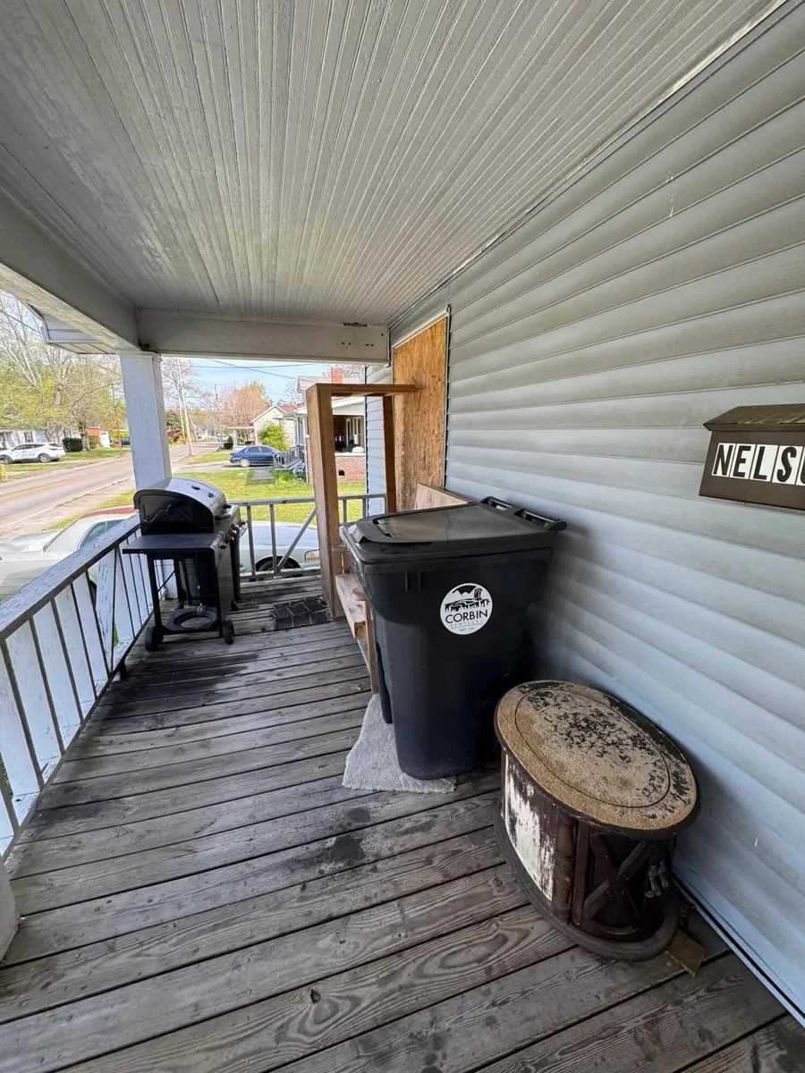 305 Hamlin Avenue, Corbin, KY 40701 - #3