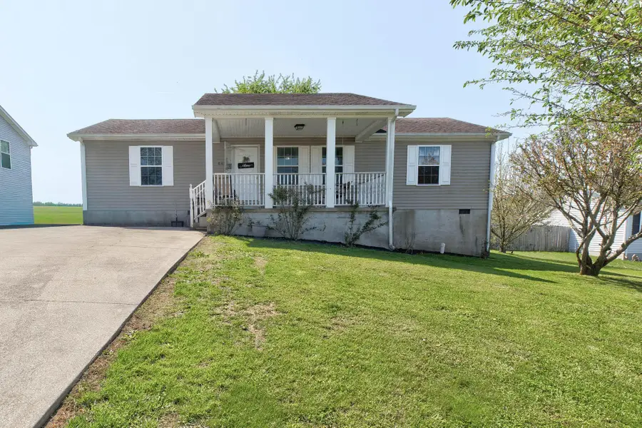 861 Thorn Trace Drive, Mount Sterling, KY 40353 - #2