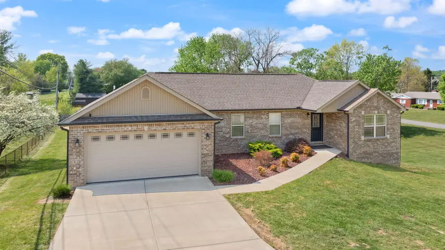 233 Algonquin Trail, Somerset, KY 42501 - #3