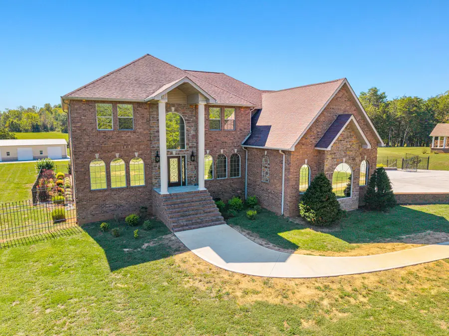 420 Cedar Pointe Drive, Somerset, KY 42501 - #2