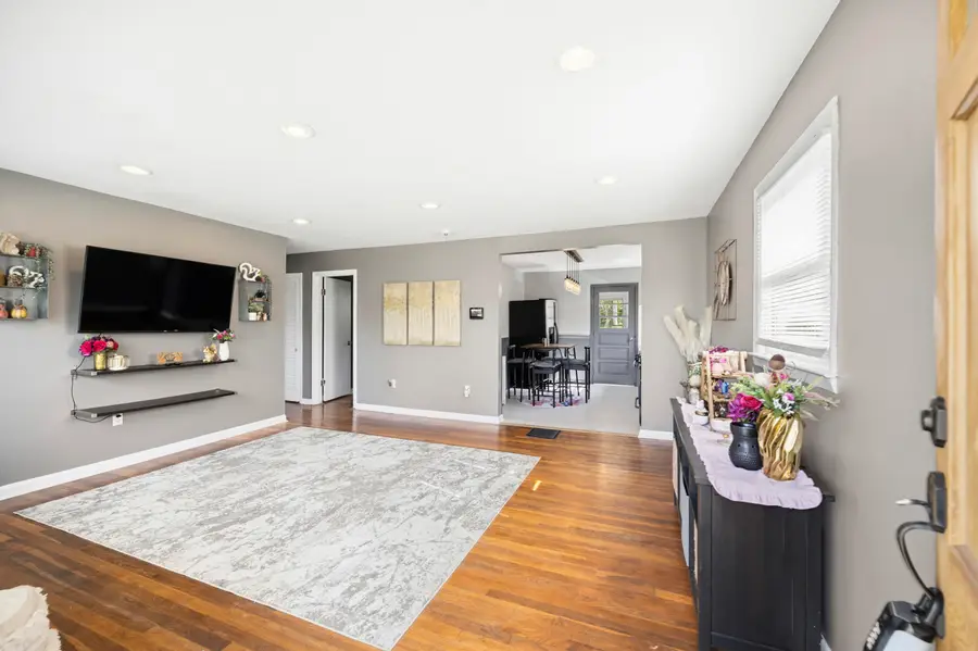 215 Short Street, Winchester, KY 40391 - #2