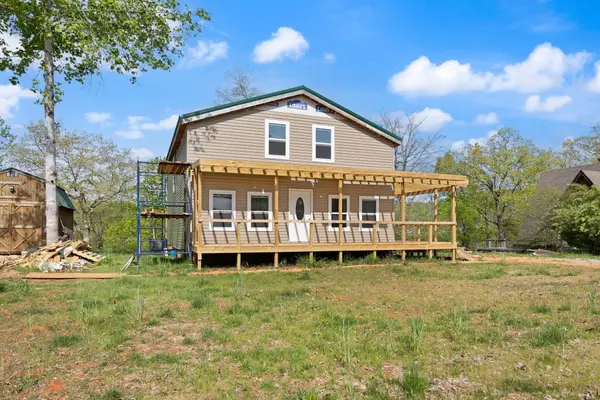 973 Stonegate Dr, Burnside, KY 42519