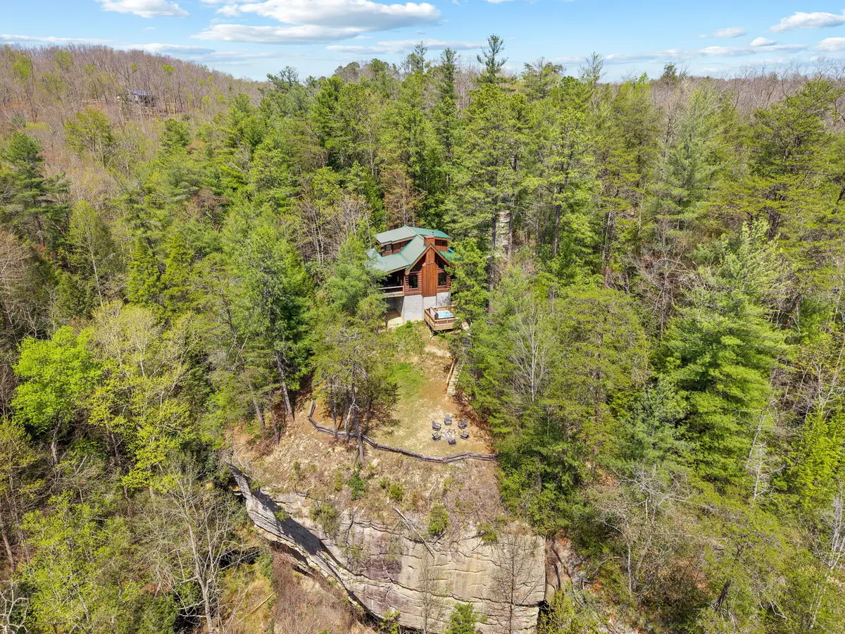 498 Lakeside Drive, Zoe, KY 41397 - #1