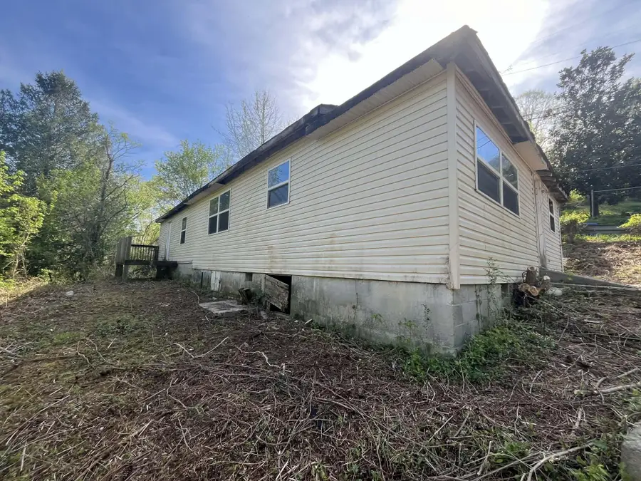 109 Ann Street, Pineville, KY 40977 - #2