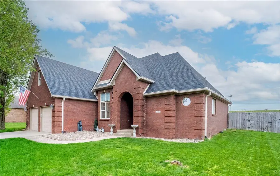 306 Savanna Drive, Richmond, KY 40475 - #2