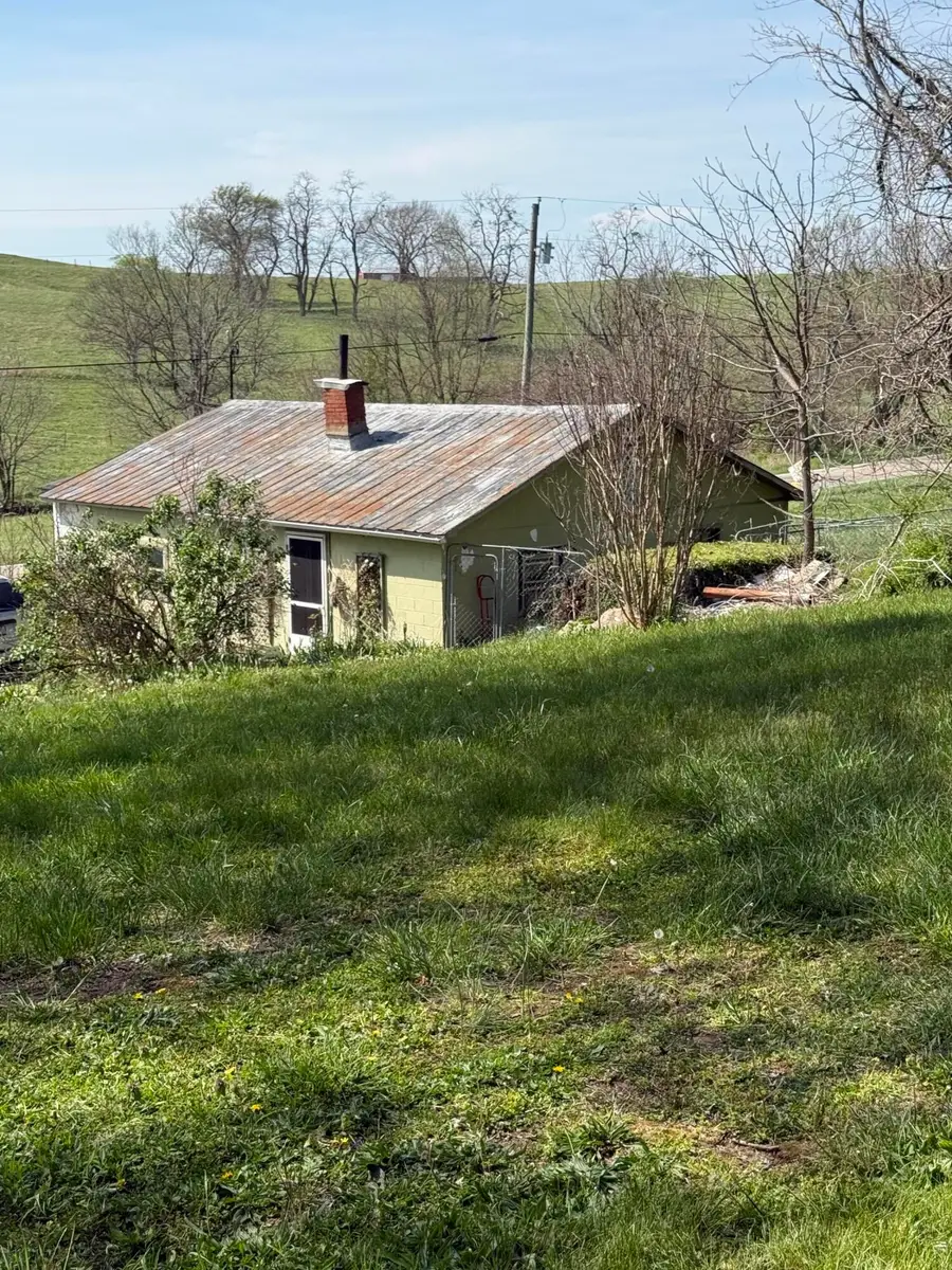 2065 Cartersville Road, Paint Lick, KY 40461 - #3