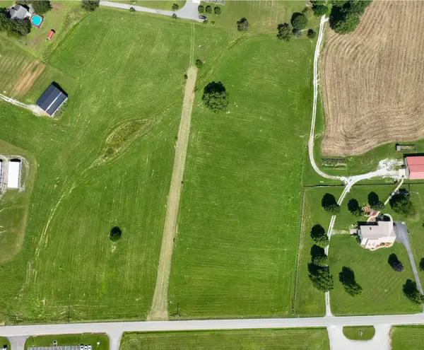 3 S State Hwy 290, McKee, KY 40447