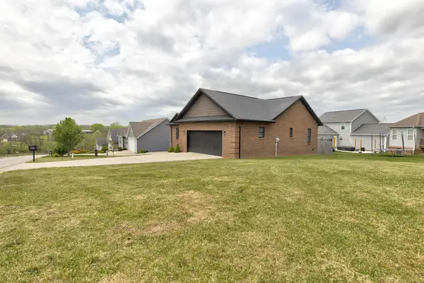 108 Oak View Drive, Mt Sterling, KY 40353