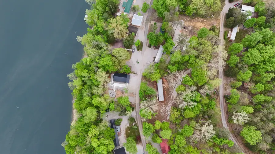 460 N Lake Drive, Burnside, KY 42519 - #3