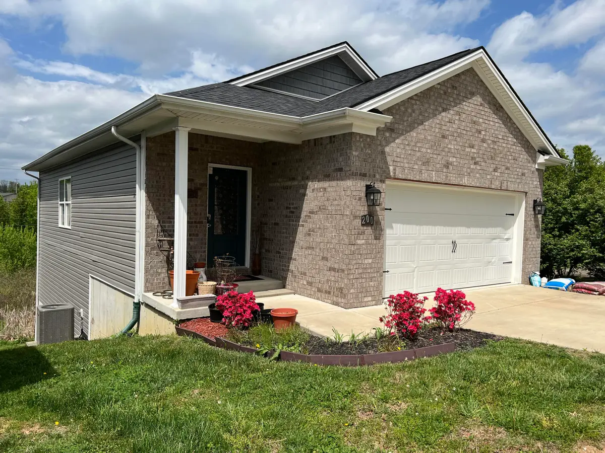 200 Dubuy Drive, Winchester, KY 40391 - #1