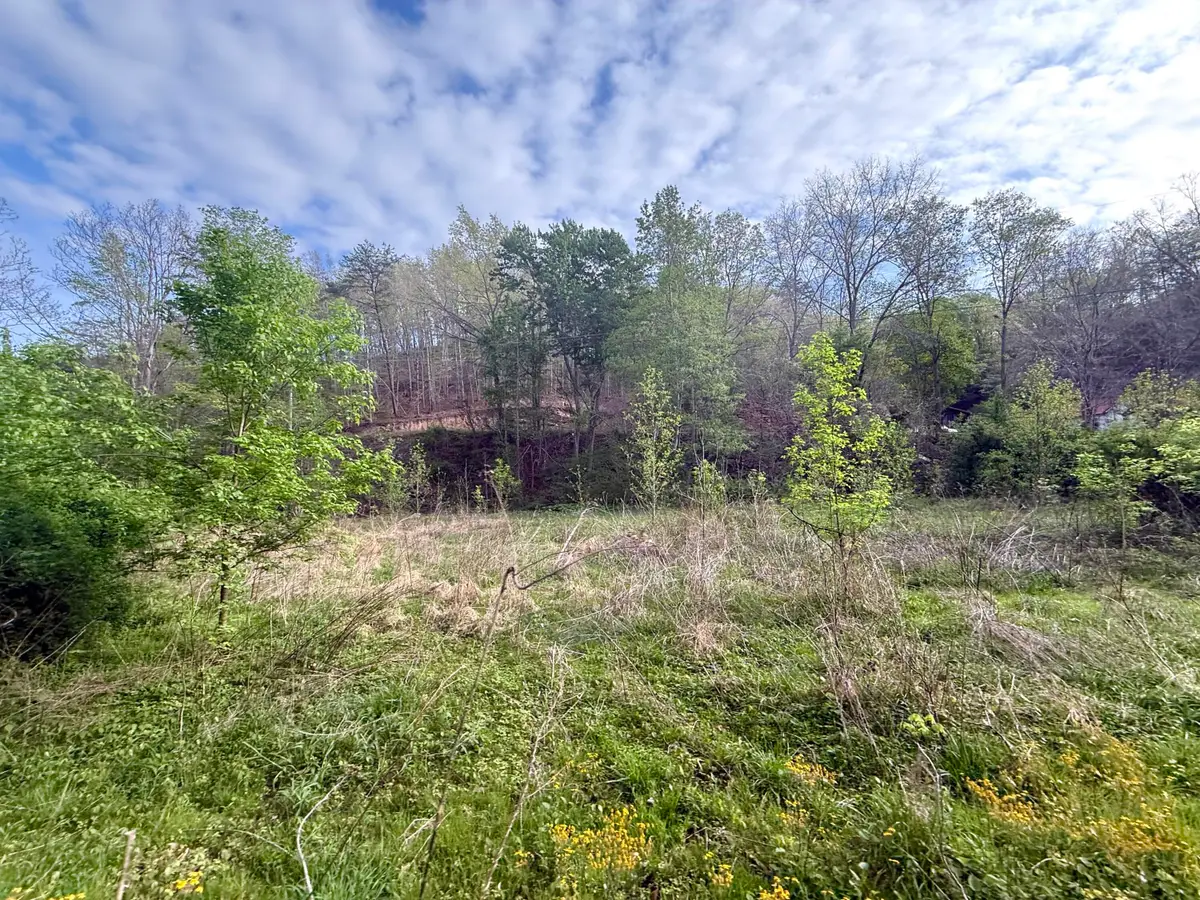 99999 Walling Road, Irvine, KY 40336 - #1