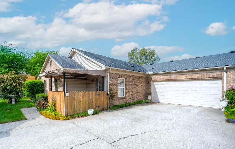 560 Goldon Trophy Trail, Lexington, KY 40514 - #2