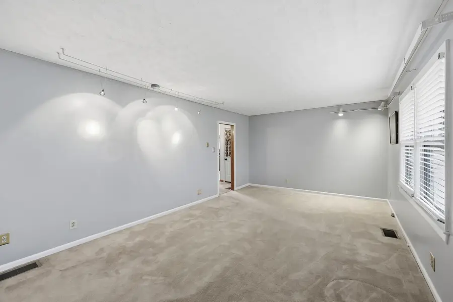 100 Evergreen Drive, Lawrenceburg, KY 40342 - #2