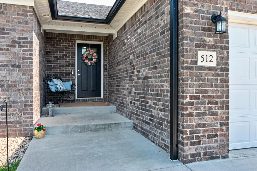 512 Sapphire Drive, Berea, KY 40403 - #3