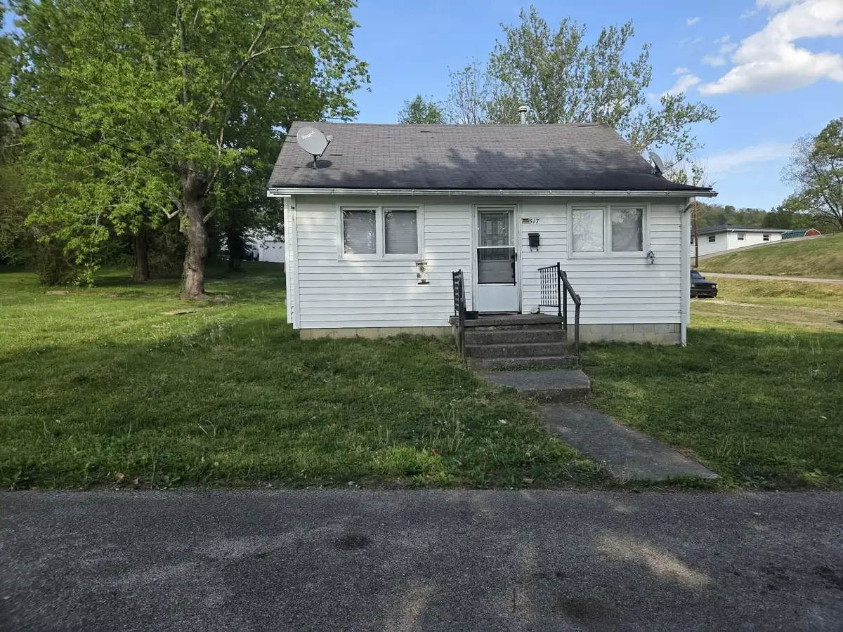 517 Cantrill Street, Irvine, KY 40336 - #1