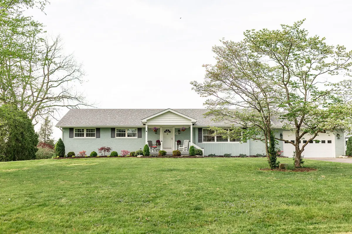 300 E Scotts Ferry Road, Versailles, KY 40383 - #1