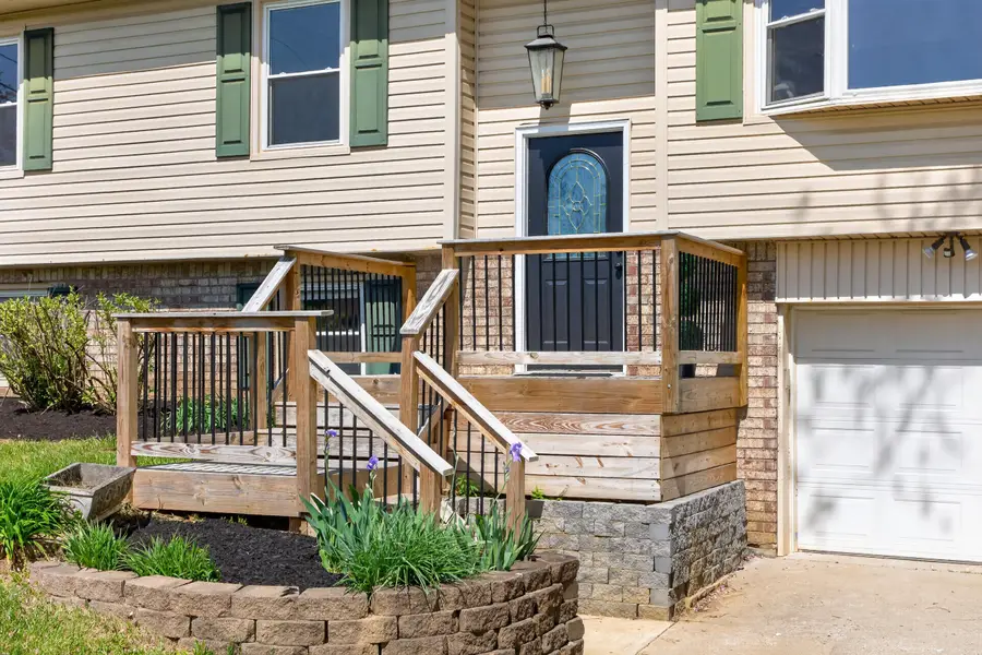 259 S Eagle Creek Drive, Lexington, KY 40515 - #3