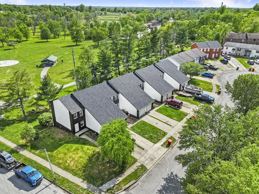 166-180 Heritage Drive, Nicholasville, KY 40356 - #3