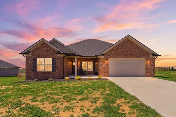 202 Carhartt Drive, Richmond, KY 40475