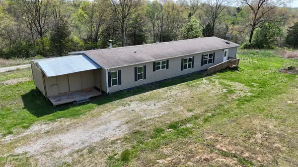 235 Hillview Lane, Bloomfield, KY 40008