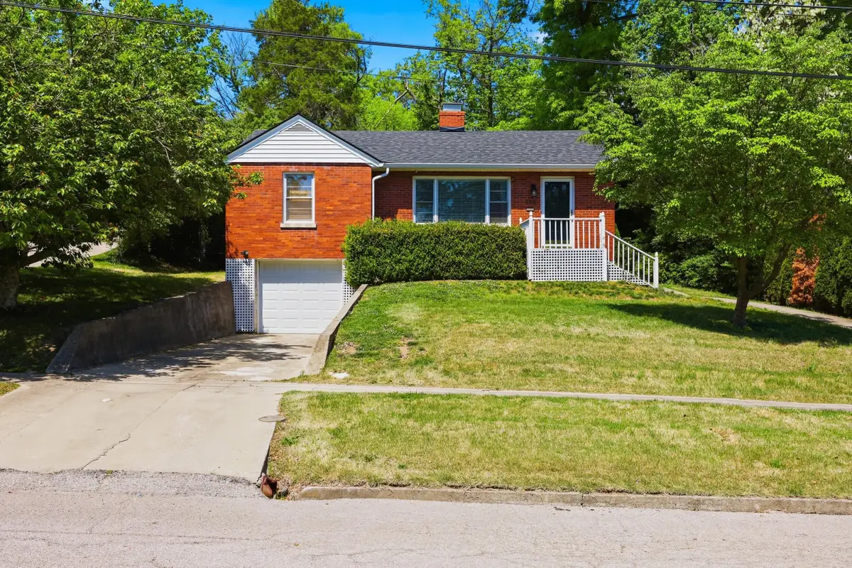 108 Holly Street, Berea, KY 40403 - #1