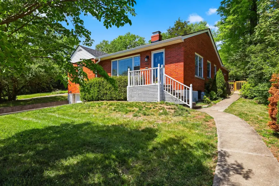 108 Holly Street, Berea, KY 40403 - #2