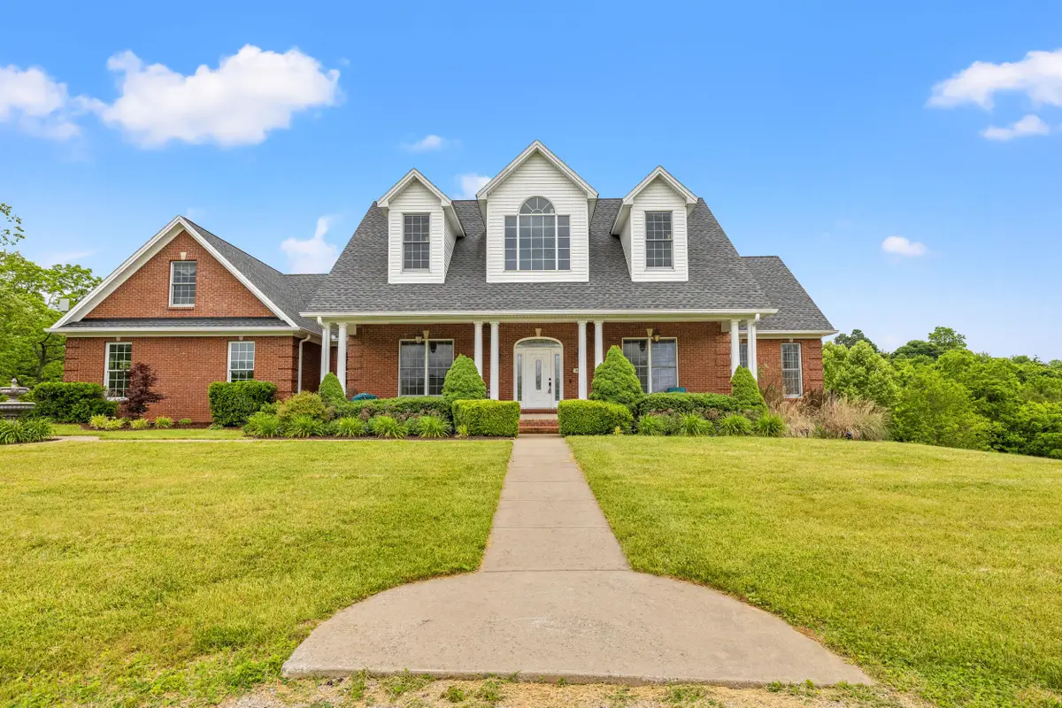 125 Covered Bridge Lane, Frankfort, KY 40601 - #1