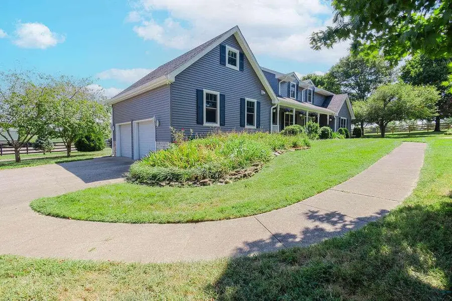 4250 Troy Pike, Versailles, KY 40383 - #3