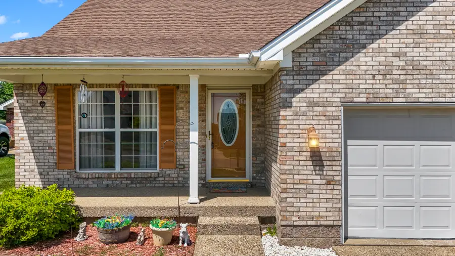 8815 Wisdom Lane, Louisville, KY 40229 - #3