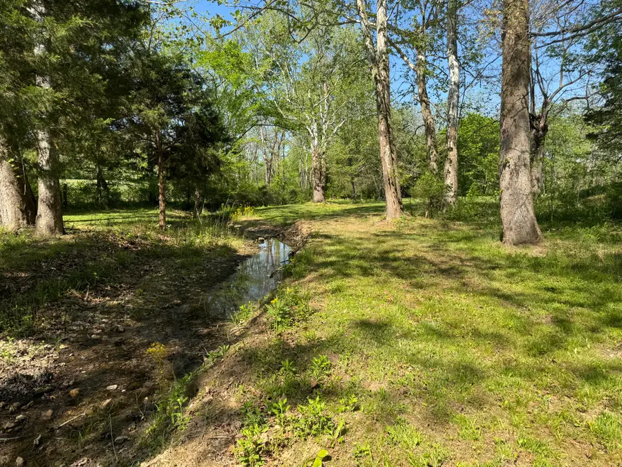 2435 State Hwy 235, Nancy, KY 42544 - #2