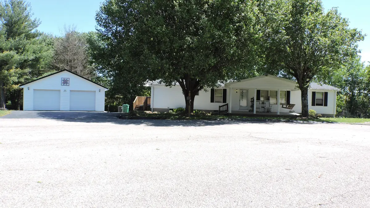 120 Springview Court, Sharpsburg, KY 40374 - #1