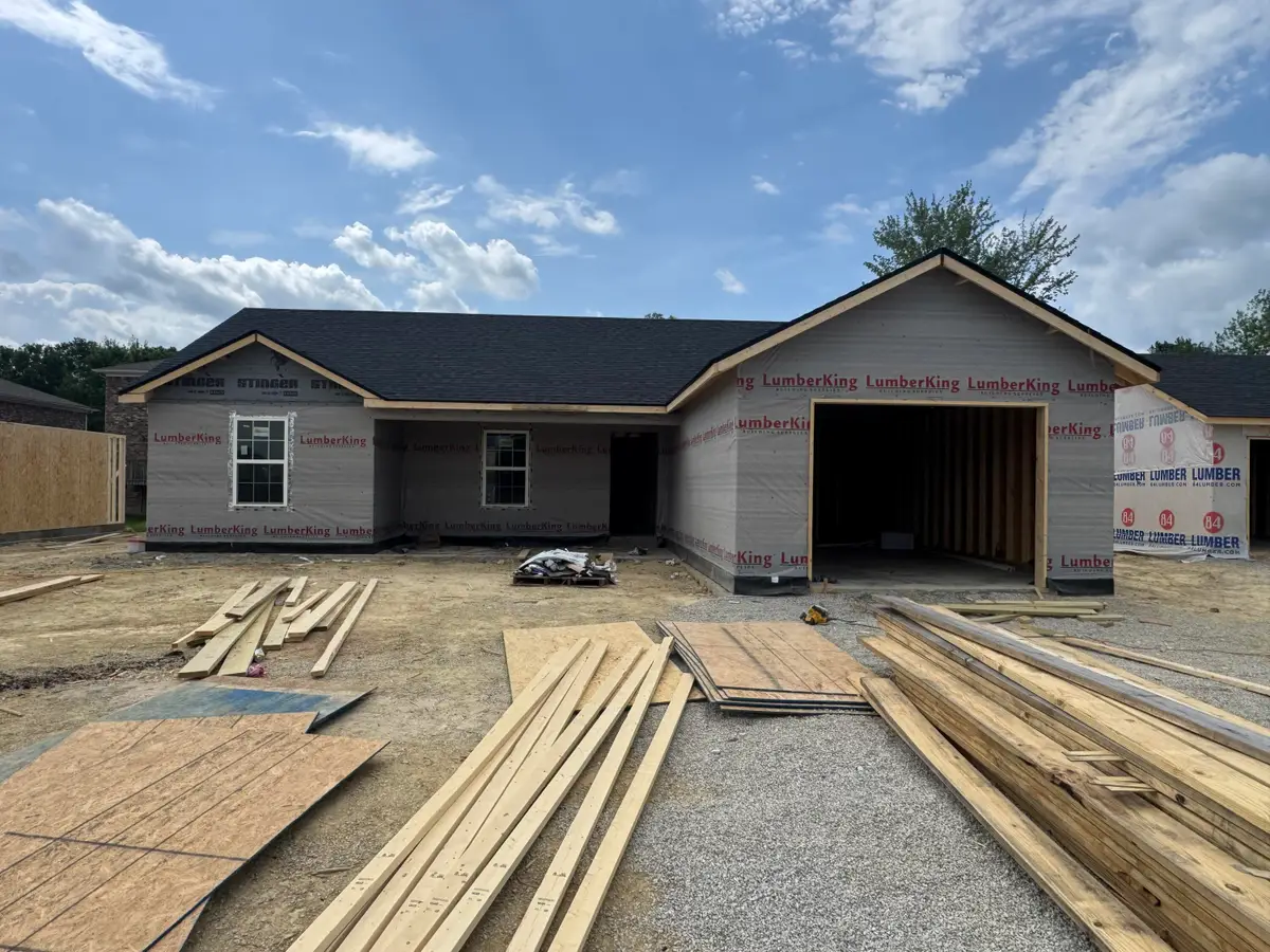 112 Bow Bridge Drive, Berea, KY 40403 - #1