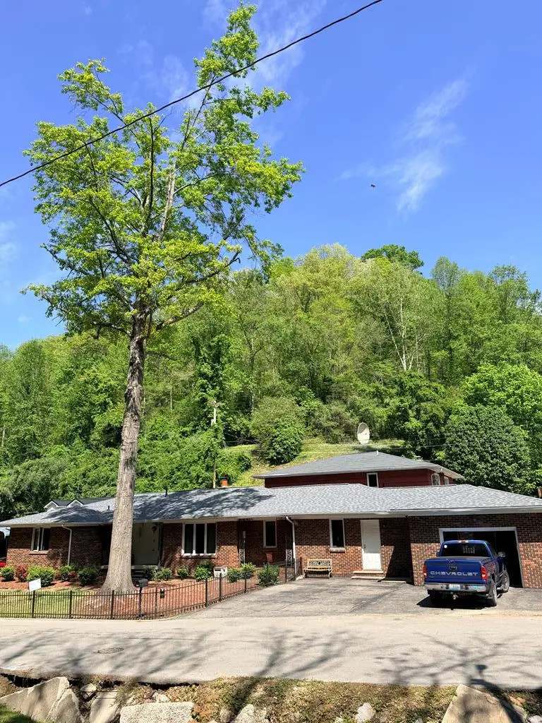 685 Mays Branch Road, Prestonsburg, KY 41653 - #1