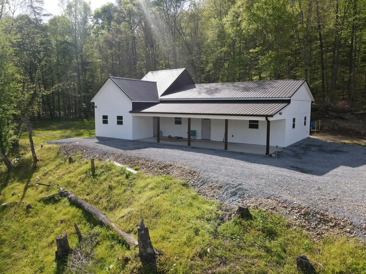 2748 Damron Creek Road, Russell Springs, KY 42642 - #1