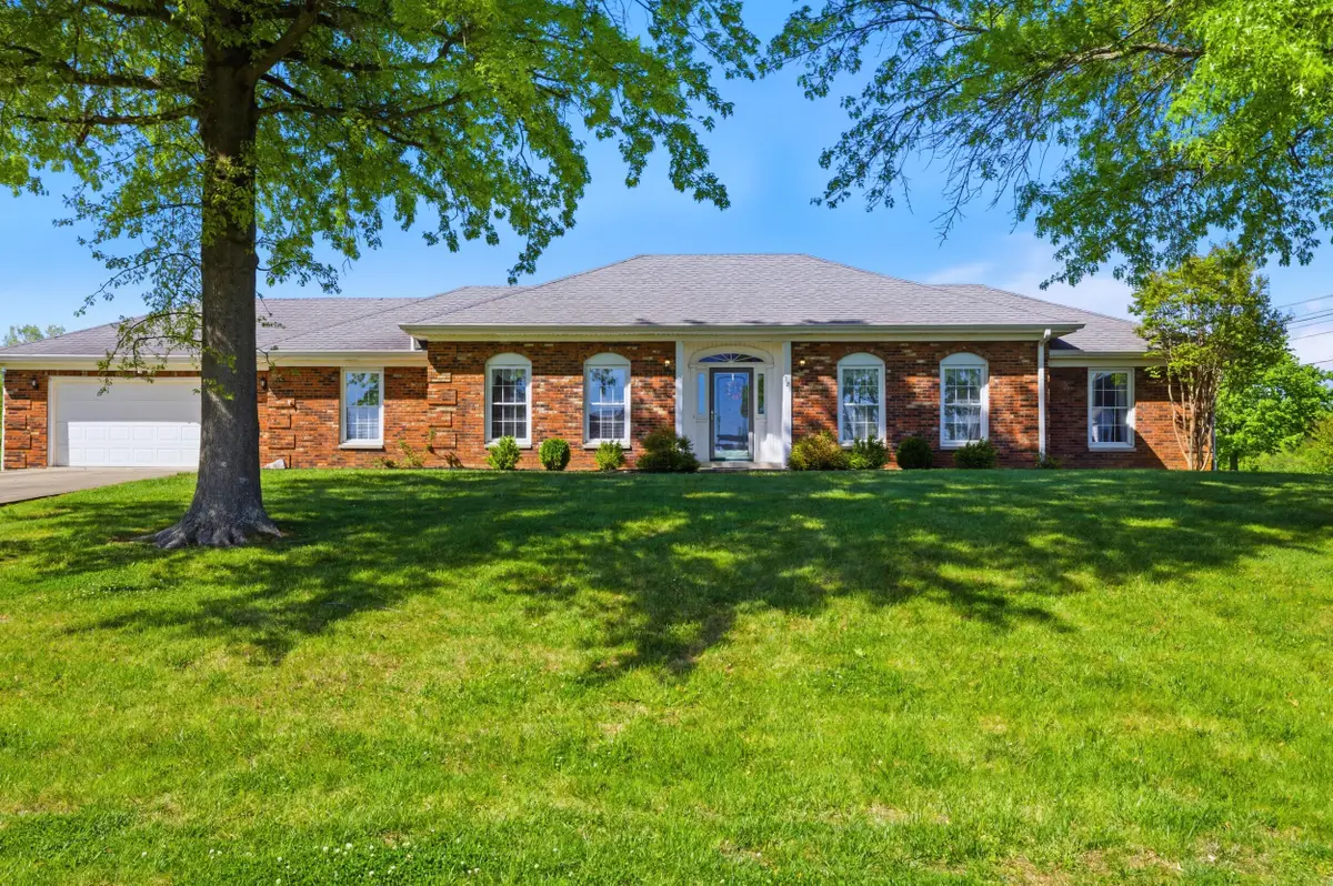 521 Shenandoah Drive, Harrodsburg, KY 40330 - #1