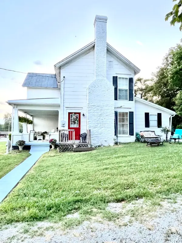 828 E Main Street, Stanford, KY 40484