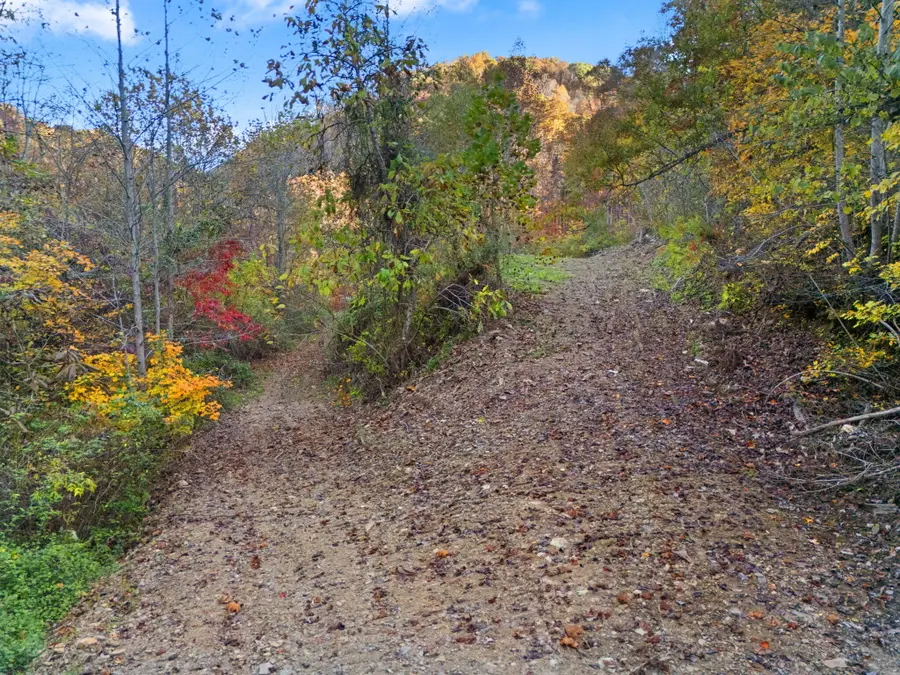 9992 Ky-11, Manchester, KY 40962 - #3