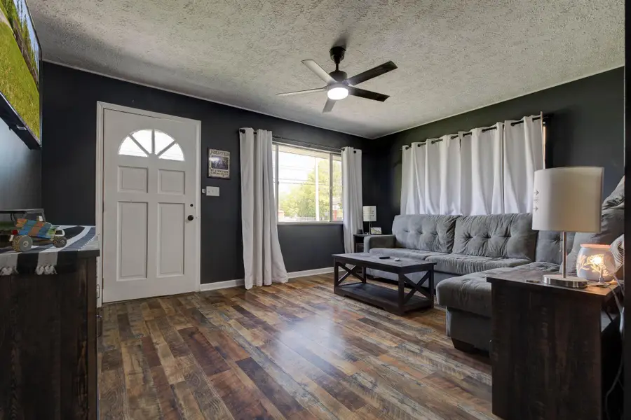 681 E College Avenue, Stanton, KY 40380 - #3