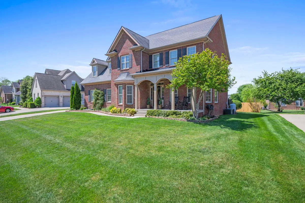 208 Maplewood Drive, Georgetown, KY 40324 - #1