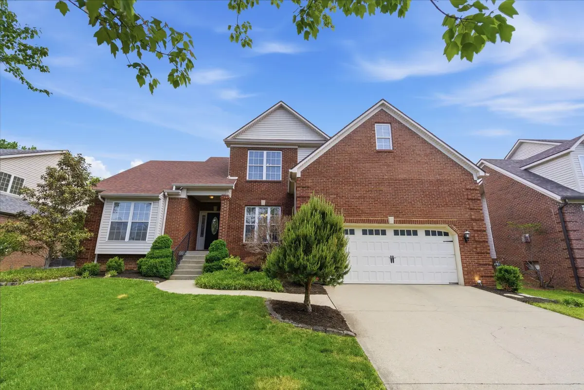 3261 Sebastian Lane, Lexington, KY 40513 - #1