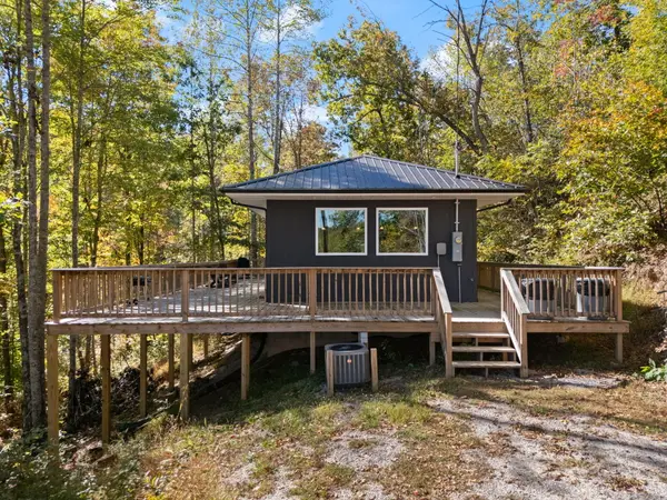 458 Opossum Hollow Road, Wellington, KY 40387