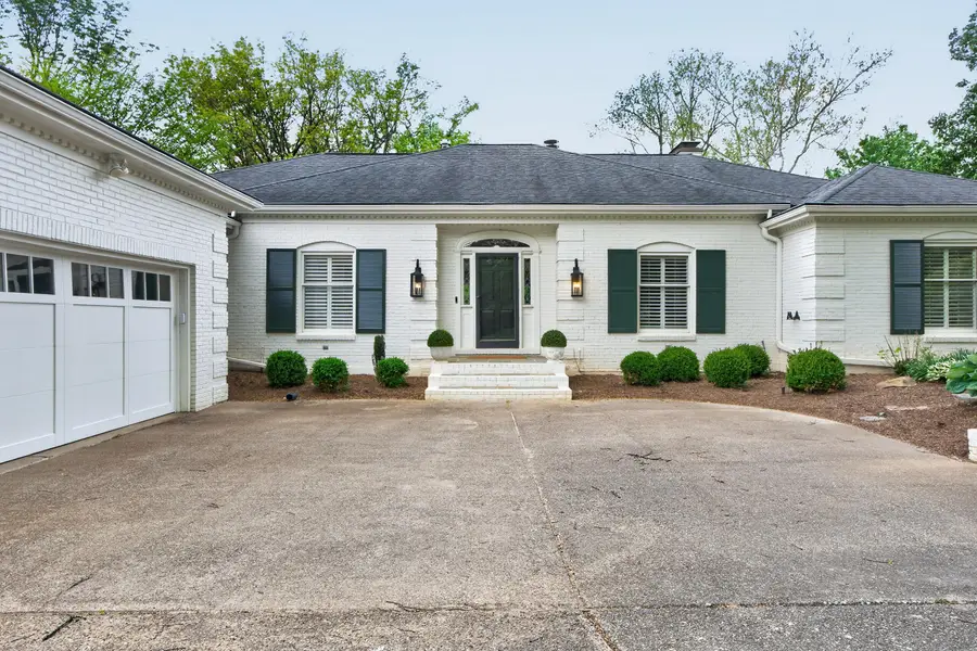 2044 Bridgeport Drive, Lexington, KY 40502 - #3