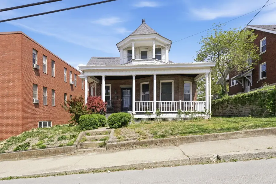 306 E Pike Street, Cynthiana, KY 41031 - #2