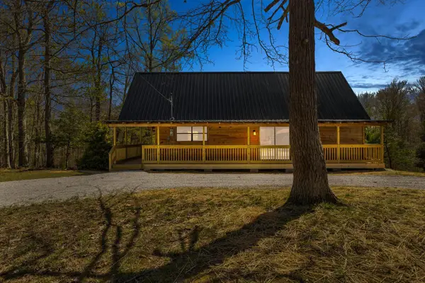 663 Twin Oaks Road, Wellington, KY 40387