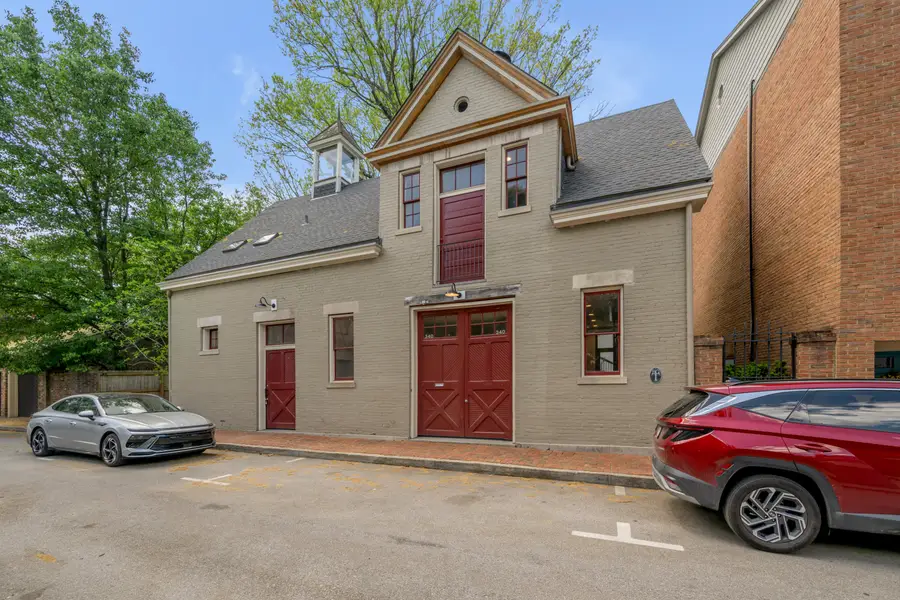 340 New Street, Lexington, KY 40507 - #2
