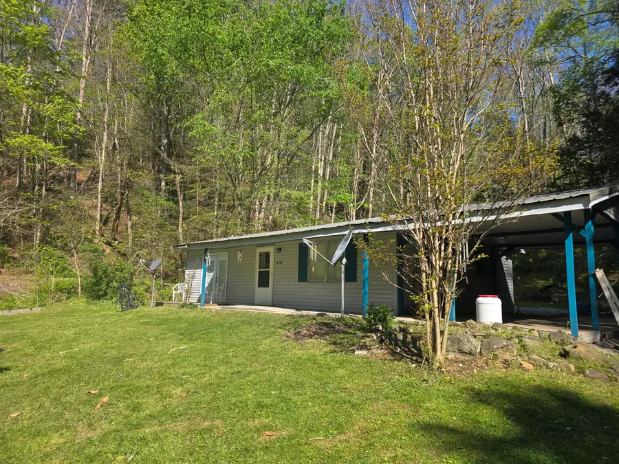 6026 State Highway 221, Bledsoe, KY 40810 - #3