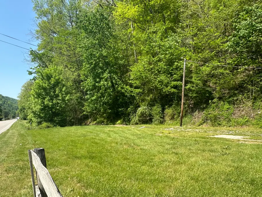 14195 S U.s. 421, Manchester, KY 40962 - #3